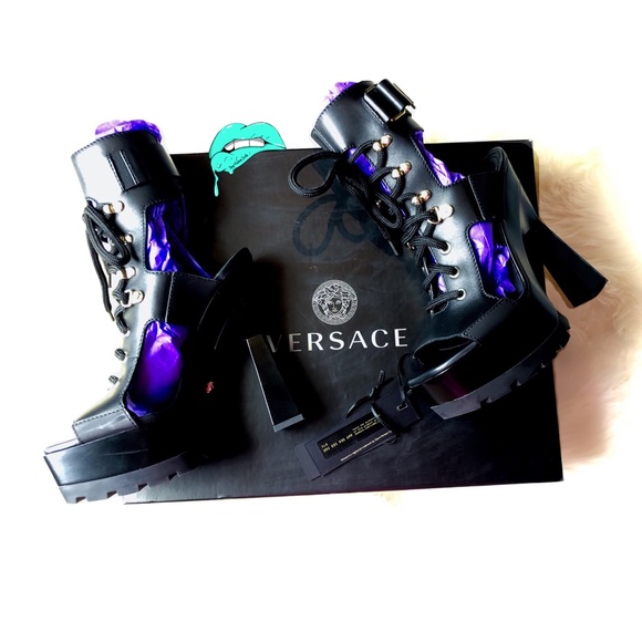 Versace Black Chunky Pyramid Platform Sandal Heels - Picture 6 of 11